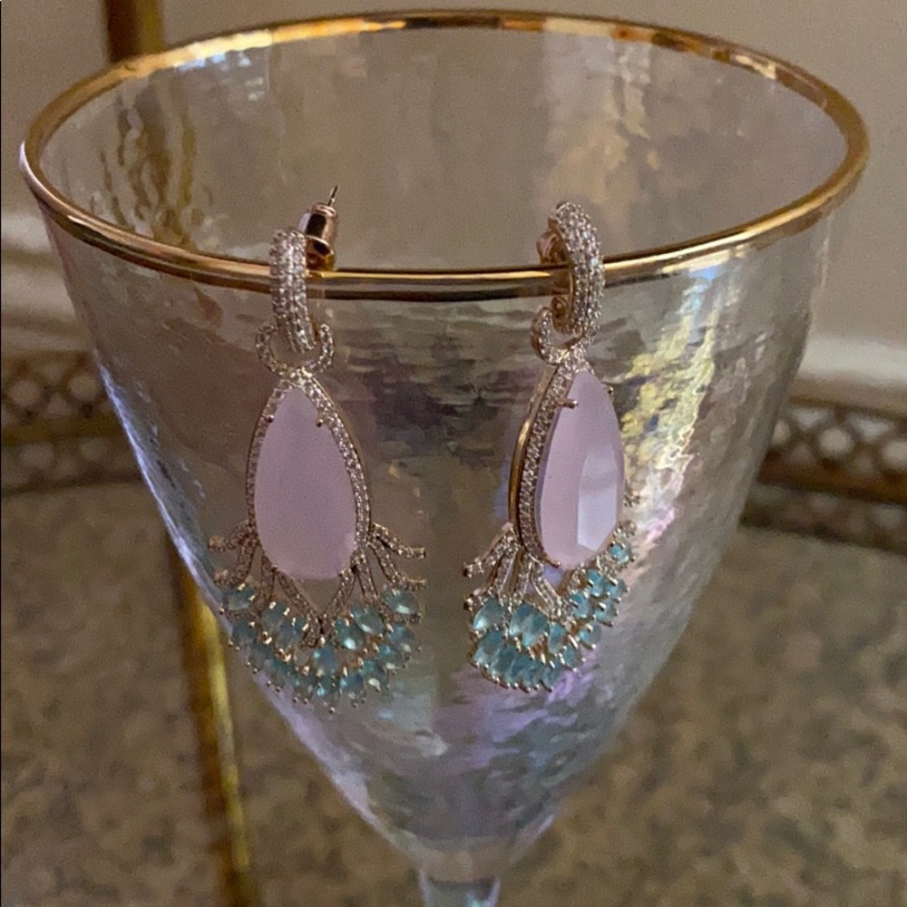 Beautiful chandelier earrings